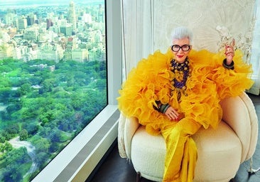 El colorido legado de Iris Apfel, la influencer de moda más longeva