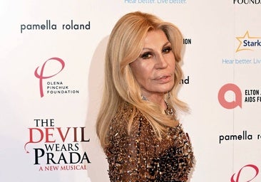 El cambio físico de Donatella Versace analizado por doctores expertos en estética