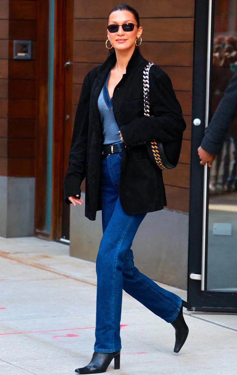 Bella Hadid, one of the best-known 'it girls', in jeans.