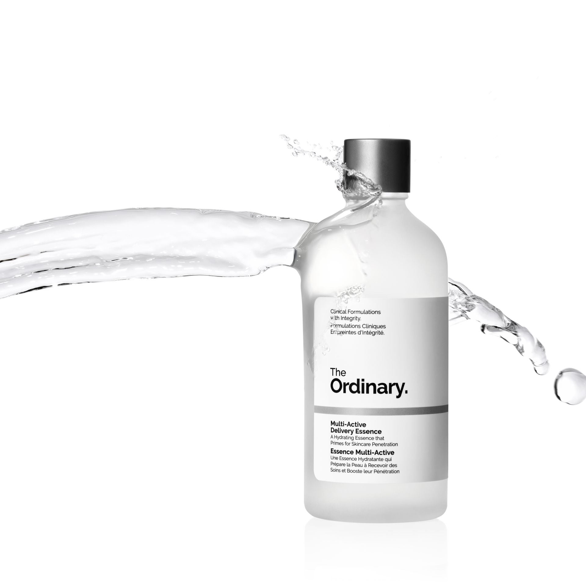 The Ordinary Multi-Active Delivery Essence (13,50 €). Este producto, que se usa, tras la limpieza y desmaquillado del rostro, potencia la hidratación, suaviza y mejora la penetración del resto de productos. Su fórmula ligera, similar al agua, refuerza la barrera cutánea, aportando un aspecto más luminoso. Contiene una combinación de cuatro tecnologías a base de glicerina, propanediol, glucógeno y caproil prolinato de sodio.