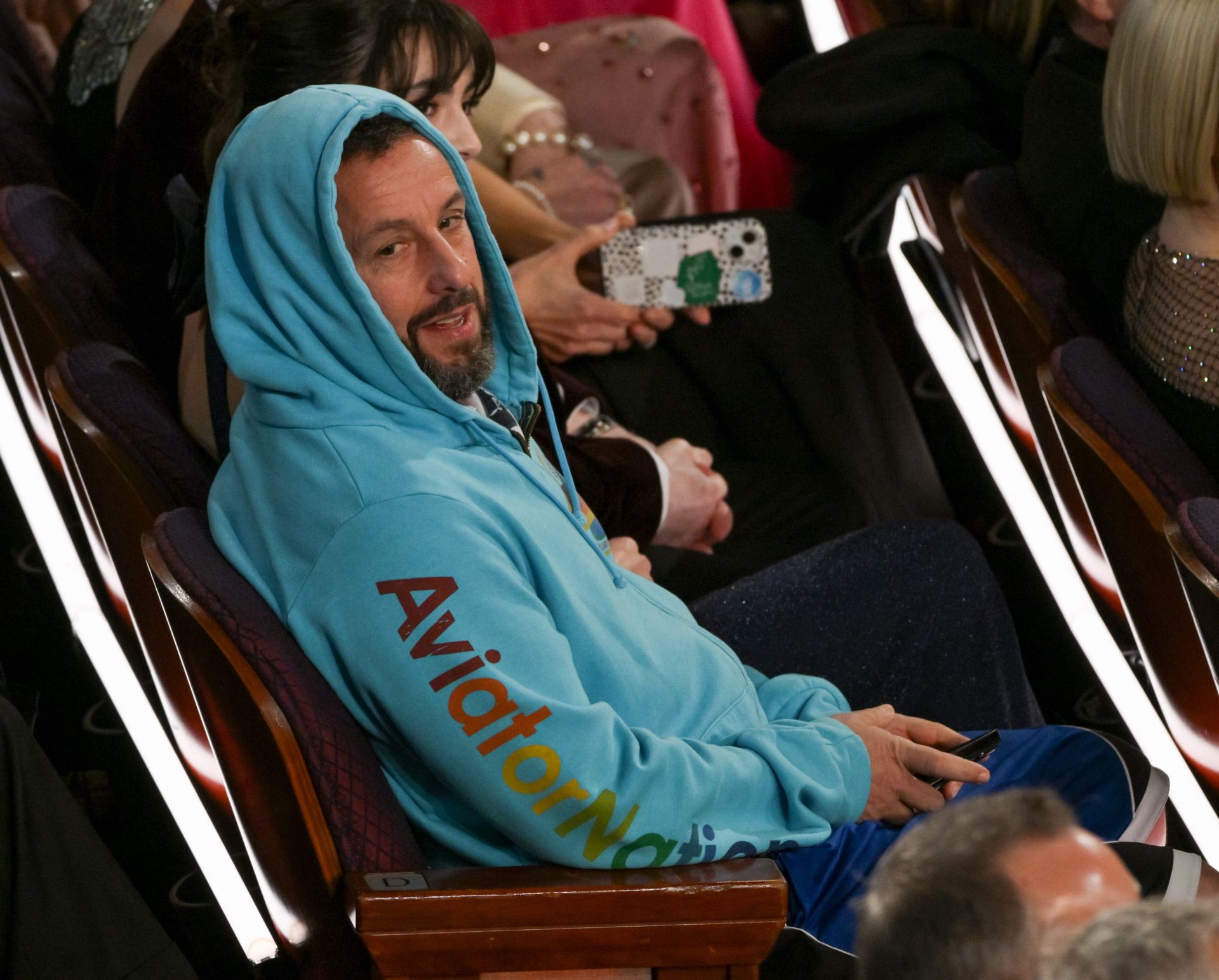 Premios Oscar 2025: los peores looks de la alfombra roja