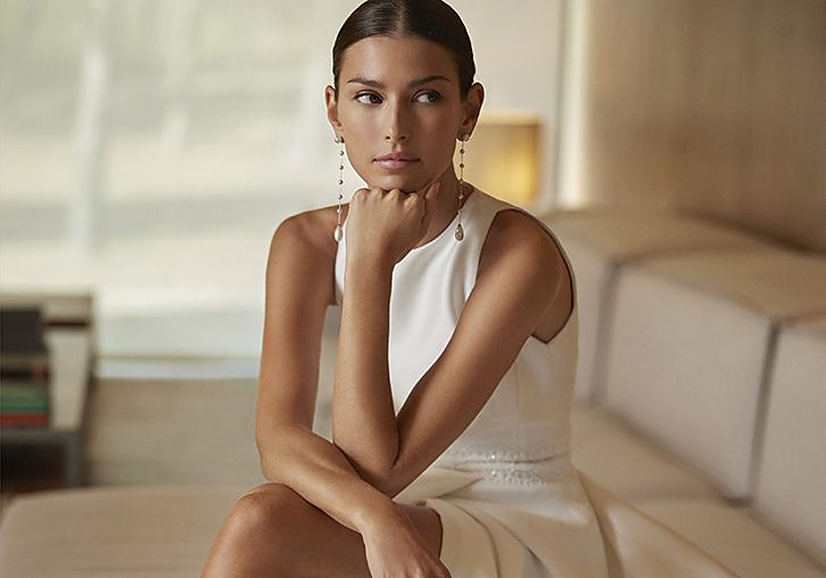 Uno de los diseños de la colección primavera 2025 de Rosa Clará Couture