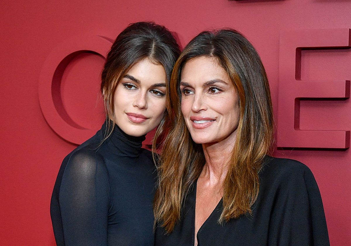 Kaia Gerber y su madre Cindy Crawford.