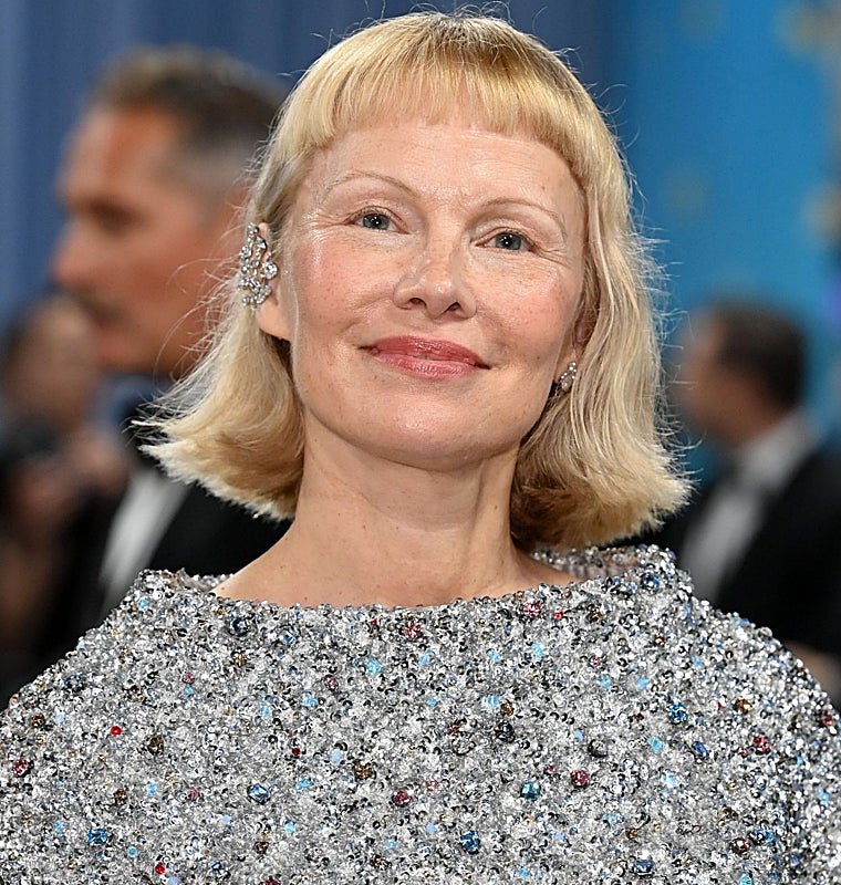 Pamela Anderson, Nicole Kidman y Zoe Saldaña estrenan los cambios de look más radicales en la gala Met 2025