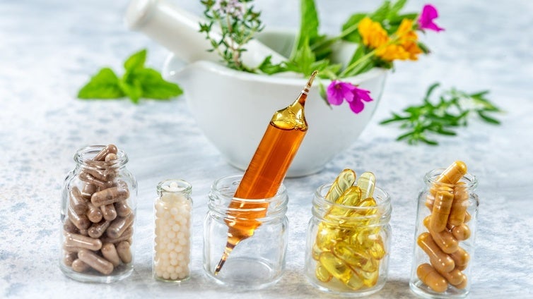 El auge de la nutricosmética, los suplementos que cuidan la piel, el cabello y las uñas