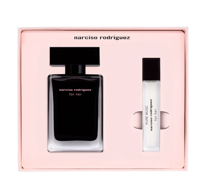 Estuche For Her de narciso rodriguez (de 76 a 59 euros). Incluye el eau de toilette de for her en 50 ml, y un pulverizador de viaje de Pure Musc de 10 ml. 