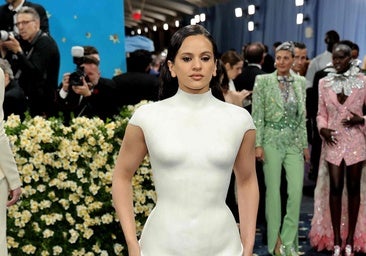 El diseñador Miguel Adrover rechaza hacerle un 'custom look' a Rosalía porque no ha apoyado públicamente a Palestina