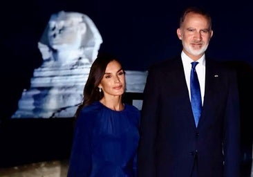 Los grandes looks de la Reina Letizia en su viaje a Egipto
