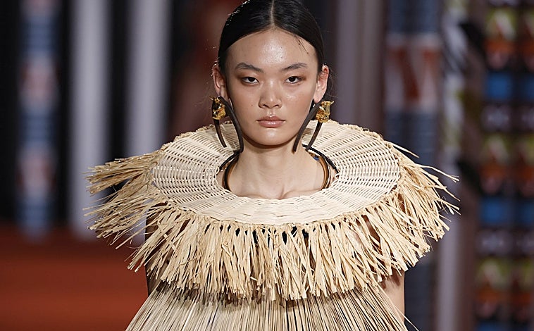 Imagen principal - Desfile de Dolores Cortés