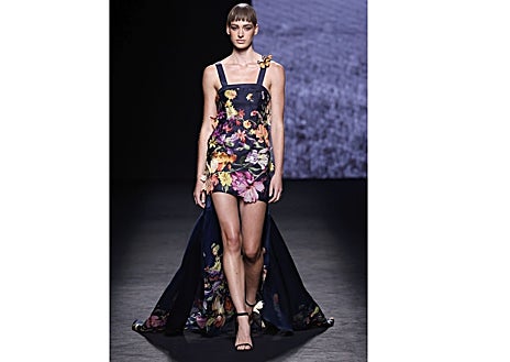 Imagen secundaria 1 - De María Lafuente a Dolores Cortés y Ángel Schlesser, lo mejor de la última jornada de desfiles en MBFWMadrid