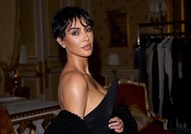 El sorprendente cambio de look de Kim Kardashian con el que es idéntica a su madre