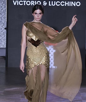 Imagen secundaria 2 - Con el desfile de Victorio &amp; Lucchino y la entrega de los Premios Flamenco en la Piel arranca SIMOF Madrid 2025