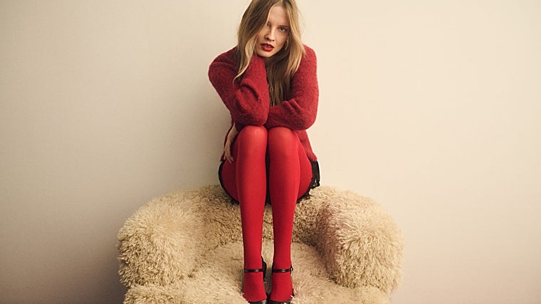 Red continues to be one of the most popular colors for Christmas Eve