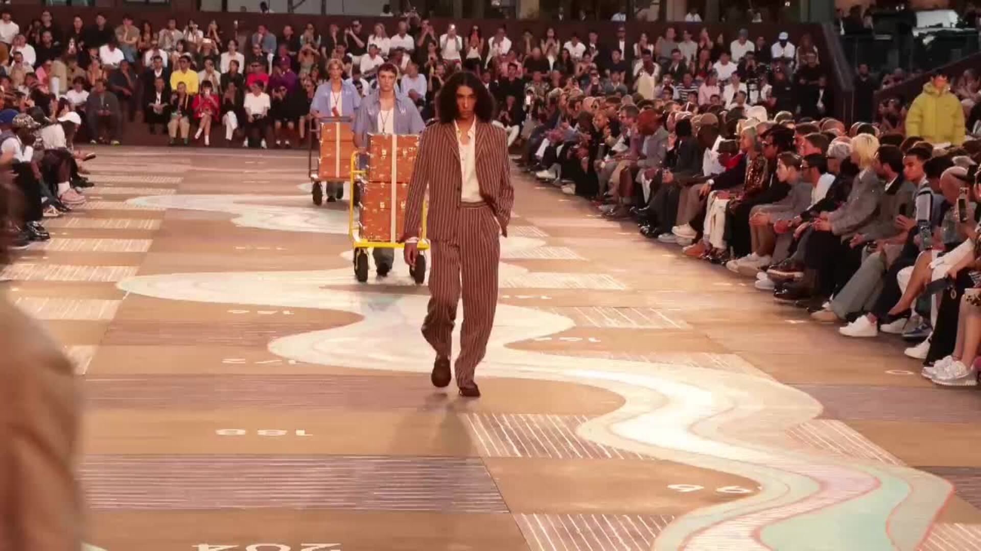 Fashion Show Louis Vuitton Video Louis Vuitton Moda