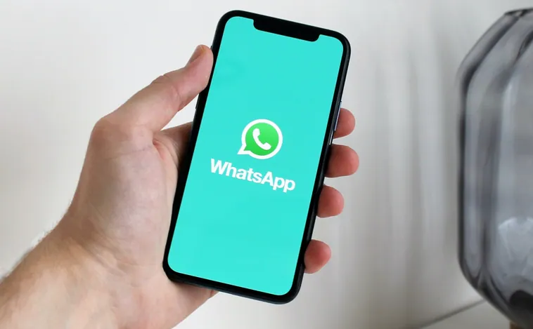 Grupos de WhatsApp para padres: la guía definitiva para sobrevivir a ellos