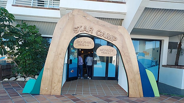 El star camp cuenta con un espacio de actividades para niños de 4 a 7 años y de 8 a 12