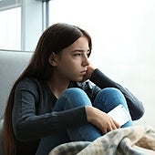 Estar atentos y que nos vean como apoyo al que recurrir, claves ante la depresión en niños y adolescentes