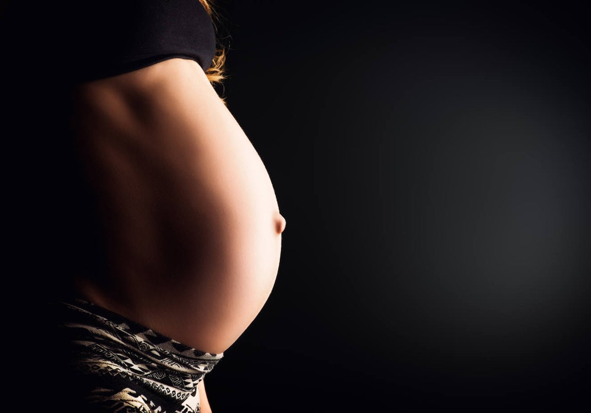 El embarazo y la lactancia influyen en la salud del bebé a muy largo plazo