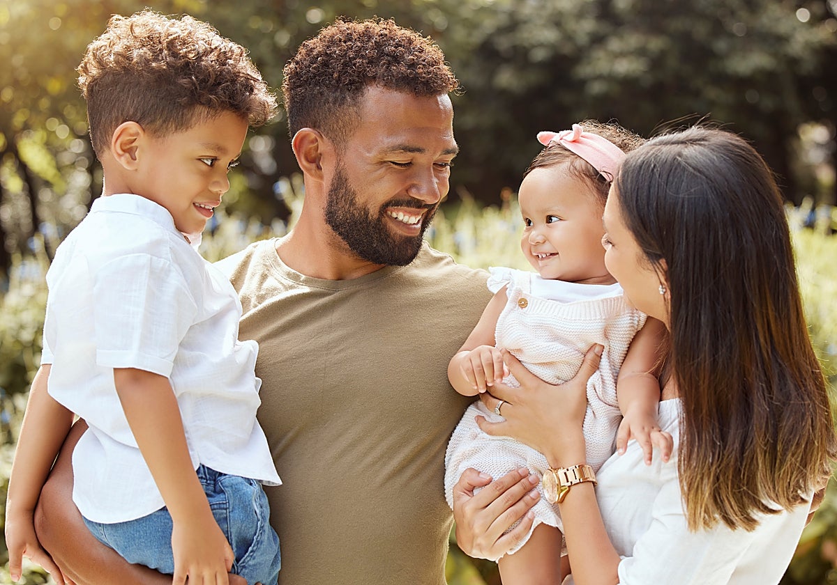 Desde la segunda mitad de los años 90 la inmigración creció en España de forma exponencial, pasando de 1.067.478 extranjeros empadronados en mayo de 1996 a unos 7,5 millones a comienzos de 2022, es decir, un crecimiento de más de un 600%.