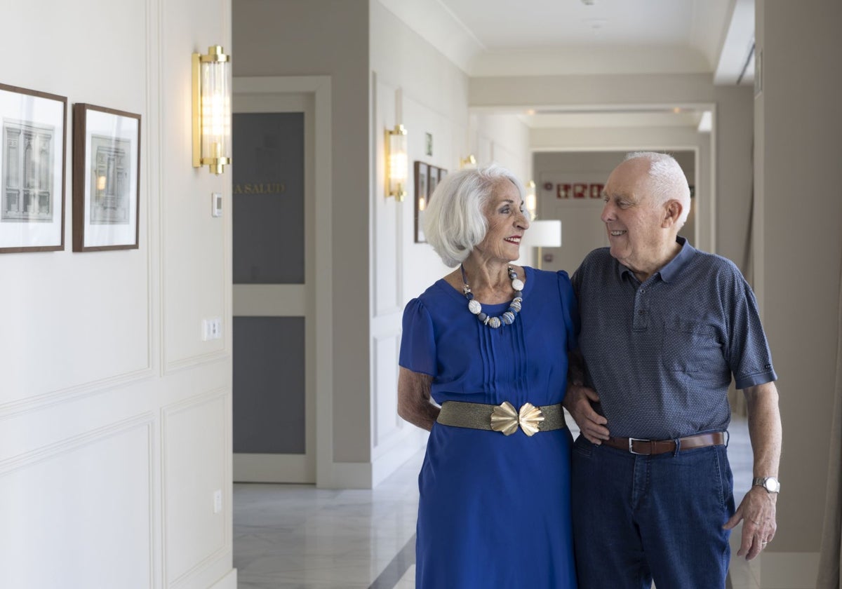 Esta pareja celebra sesenta y cinco años de casados el próximo mes de julio en el coliving Las Arcadias