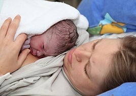 Casos en los que no podrás inscribir al bebé desde el hospital tras el parto