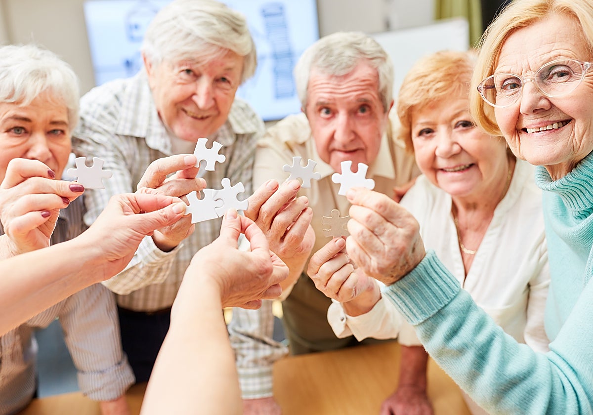 «Edadismo y personas mayores«, a debate en el foro de ABC y Fundación «la Caixa»