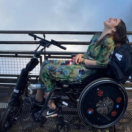 Berta, la médico que quedó tetrapléjica por una mala zambullida en la piscina