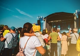 ¿Qué efectos tiene en mi bebé que le lleve a un concierto?