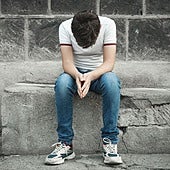 El seleccionador nacional de fútbol quiere ser 'el paraguas' de los jóvenes: «La salud mental es un partido en el que jugamos todos»