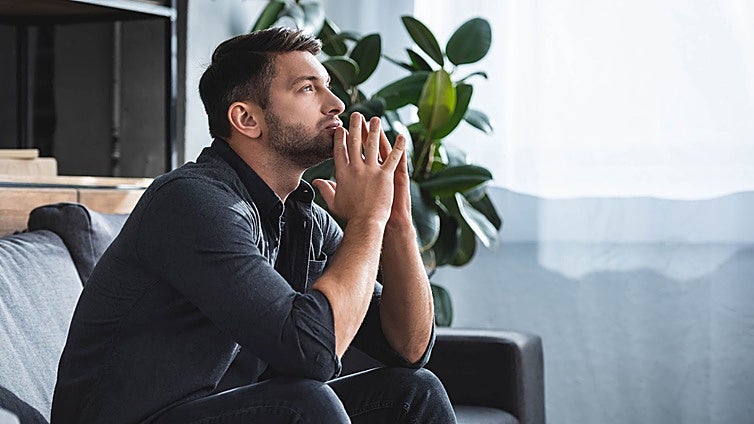 «El reloj biológico del hombre es poco conocido, pero avanza de manera lenta y progresiva desde los 45 años»