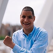 Roquestar, 18 años, parálisis cerebral y 50 operaciones: «¡Actitud positiva, siempre!»