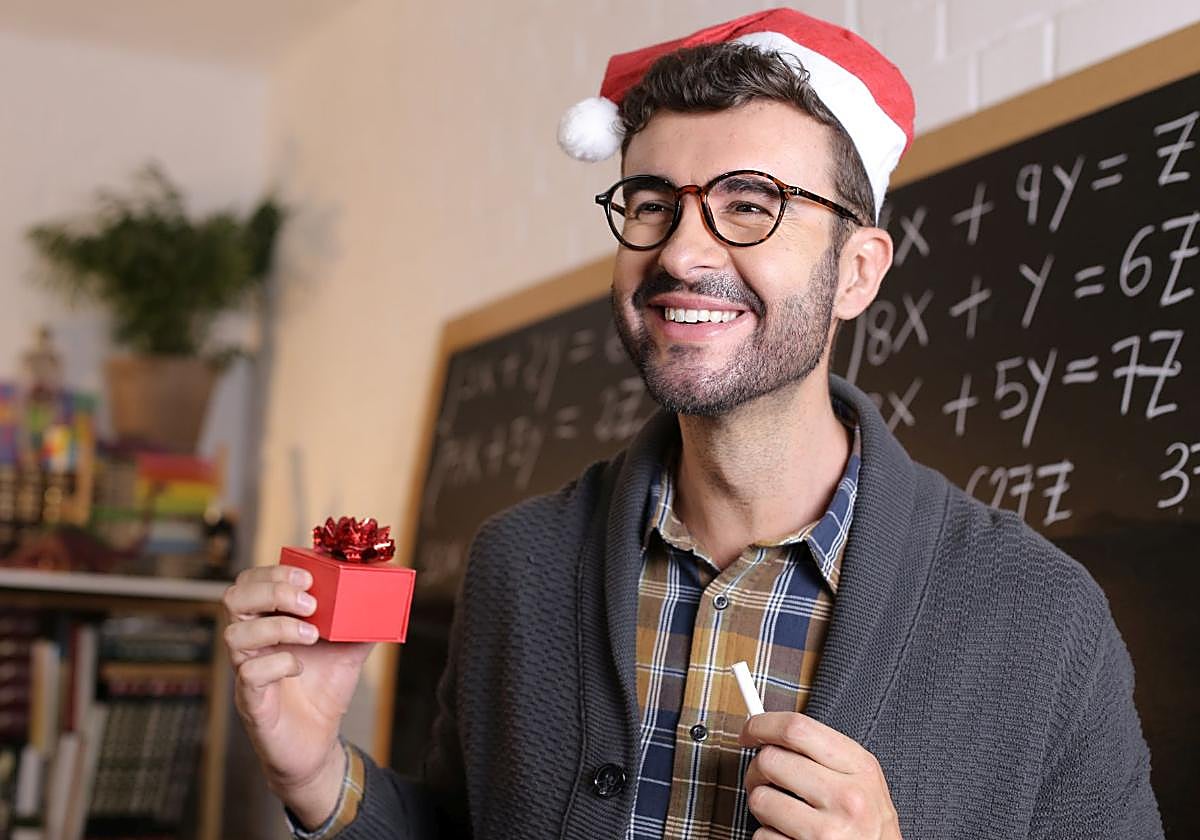 Regalos a los profesores: «No participar no sitúa a la familia en un lugar inferior, sino en la coherencia con su forma de educar»