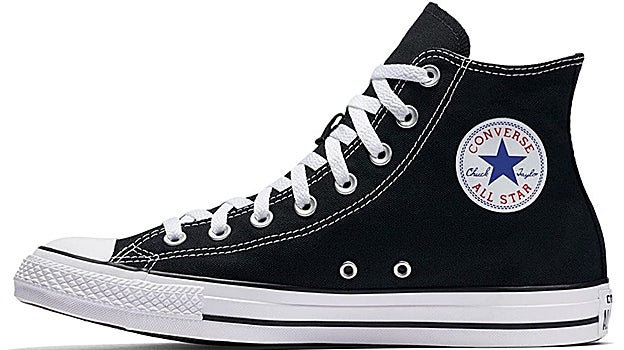 Converse color negro