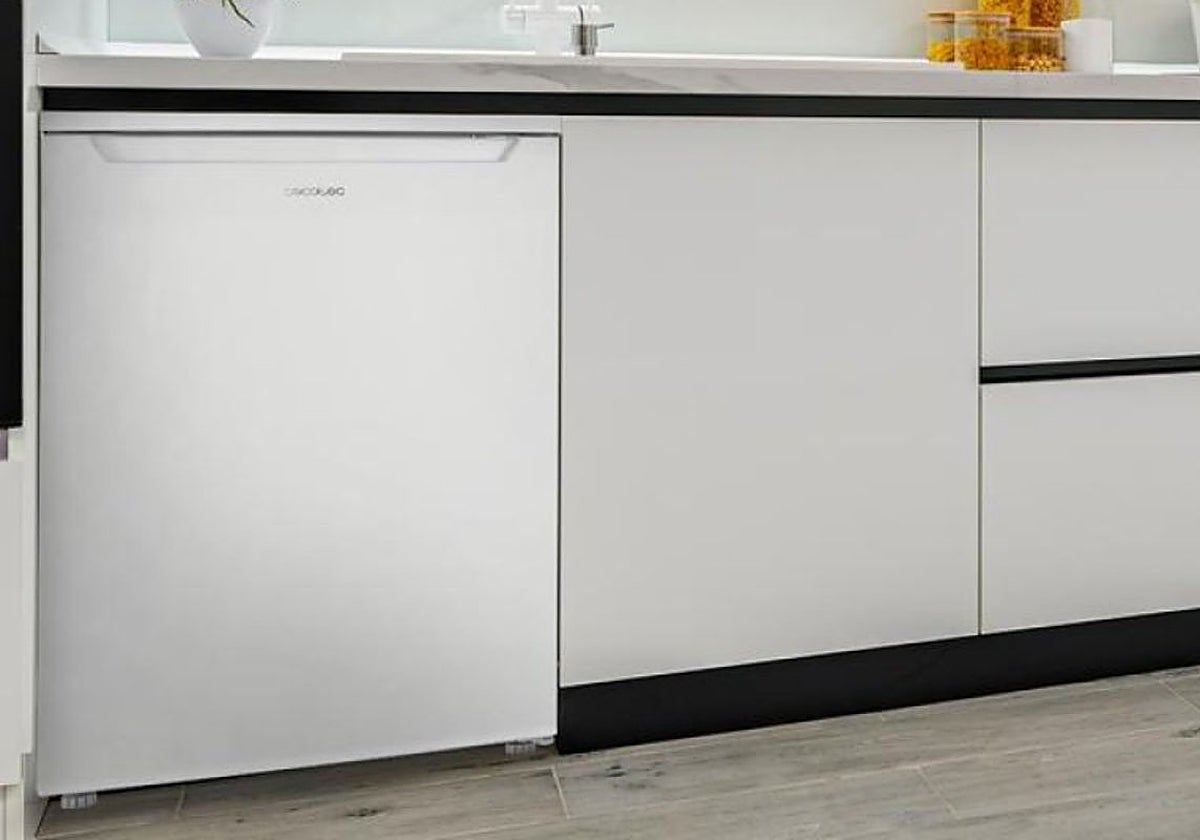 El Frigorífico Mini Cecotec para ahorrar espacio en tu cocina está¡por solo 164€!