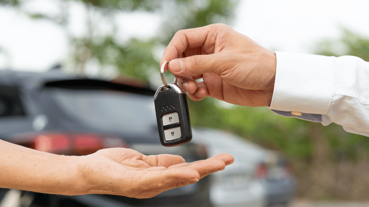 Cómo vender un coche de segunda mano: consejos básicos