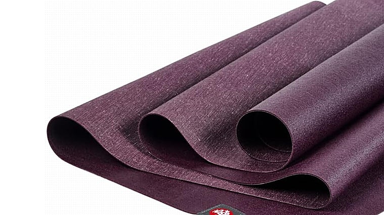 Probamos las mejores esterillas de yoga antideslizantes calidad-precio