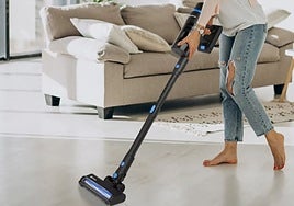 Adiós a la suciedad de tus suelos con el aspirador escoba Original CycloneClean que cuesta menos de 90€