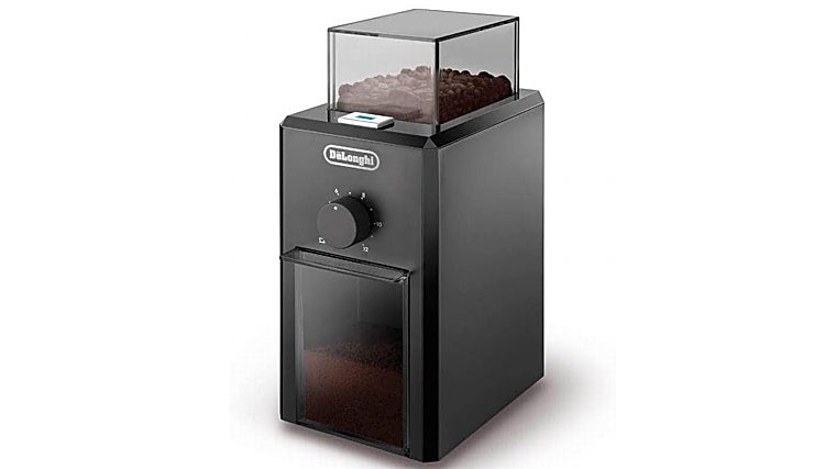 Te contamos por qué este es el mejor molinillo de café eléctrico para empezar el día con un buen café