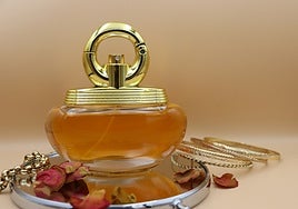 Los perfumes exclusivos de las marcas árabes más reconocidas al mejor precio