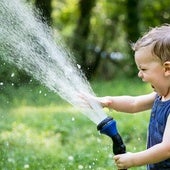Refresca tu jardín con estas mangueras extensibles al mejor precio