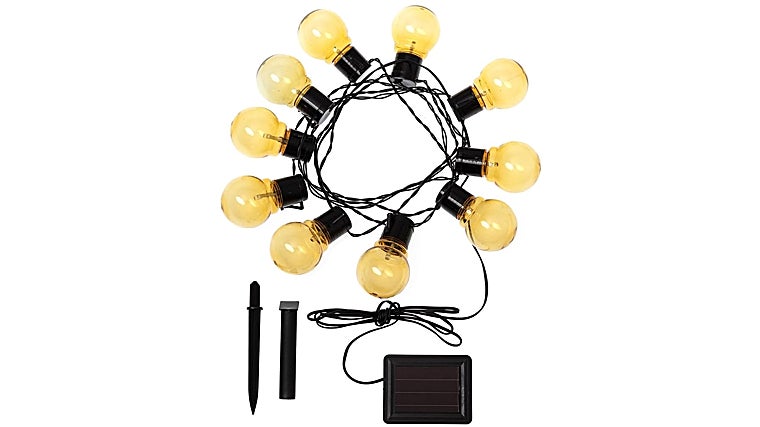 Las 10 luces solares de exterior que transformarán tu terraza este verano