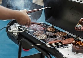 Parrillas, utensilios y accesorios para hacer la barbacoa perfecta este verano
