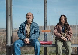 La nueva serie de Javier Cámara y el guionista de 8 apellidos vascos aterriza en Movistar Plus+: Yakarta