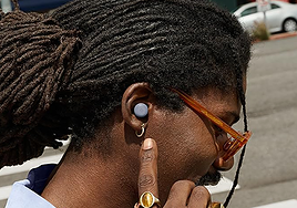 Los auriculares inalámbricos Google Pixel Buds Pro 2 con cancelación de ruido activa, ahora más baratos