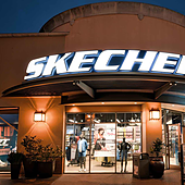 «Caminar sobre nubes»: así describen las mujeres +40 estas Skechers que ahora están rebajadas casi a la mitad