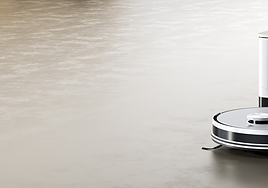 No es un Roomba, pero su base automática y precio ridículo lo han hecho viral