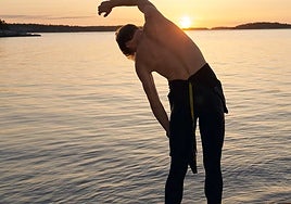 Los mejores masajeadores de cervicales y pistolas de masajes Flowlife, con Álvaro Morata como embajador de marca