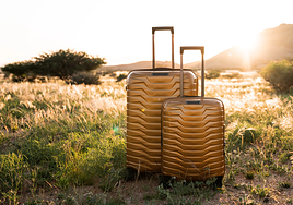 Samsonite deja su maleta de cabina a mitad de precio y se convierte en el mejor aliado para viajar estas fiestas