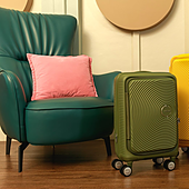 Esta American Tourister en oferta se está convirtiendo en la maleta de cabina favorita para las vacaciones de Navidad