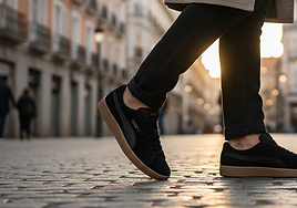 Puma deja a mitad de precio las zapatillas para todo: ciudad, trabajo informal y días largos